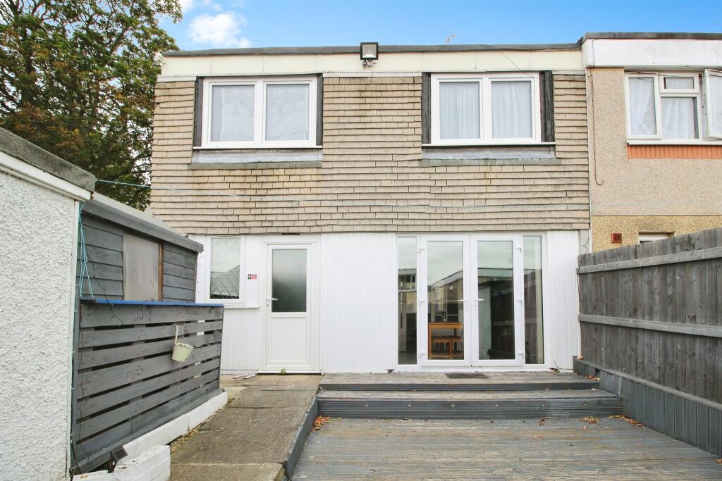Main image of property: Woodbridge Lawn, Leeds