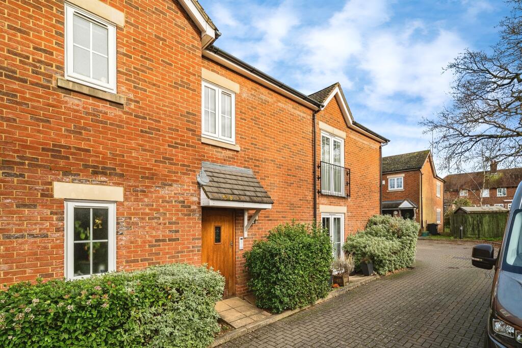 2 bedroom apartment for sale in Olivers Way, Hertford Heath, Hertford, SG13