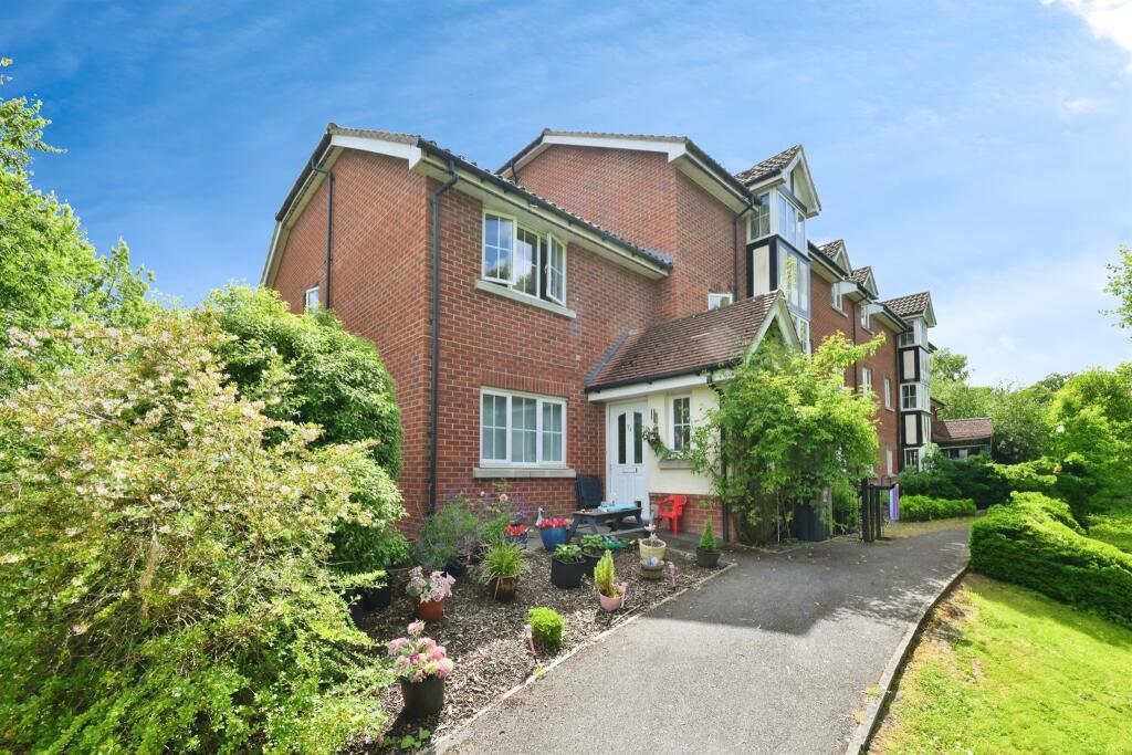 1 bedroom for sale in The Granary, Stanstead Abbotts, Ware, SG12