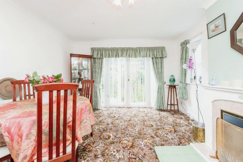 Property image - Parkfields, Roydon, Harlow