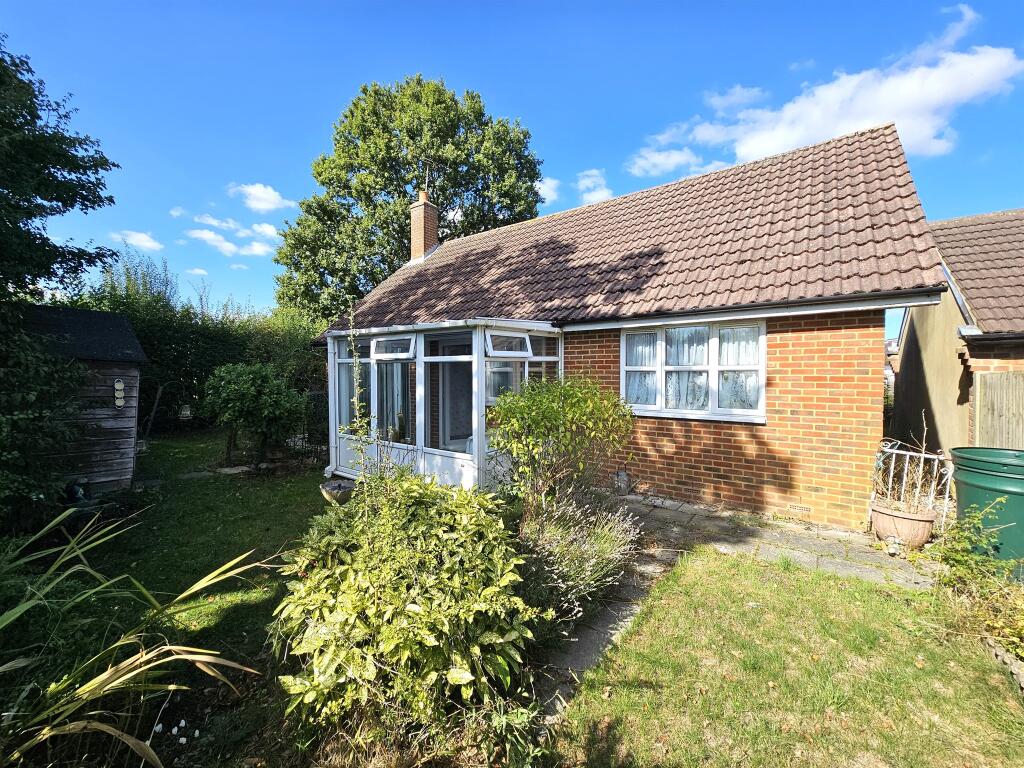 Additional property image - Parkfields, Roydon, Harlow
