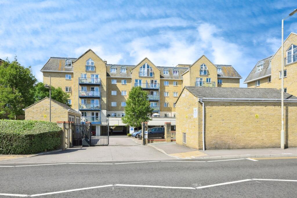 Main image of property: Taverners Way, Hoddesdon