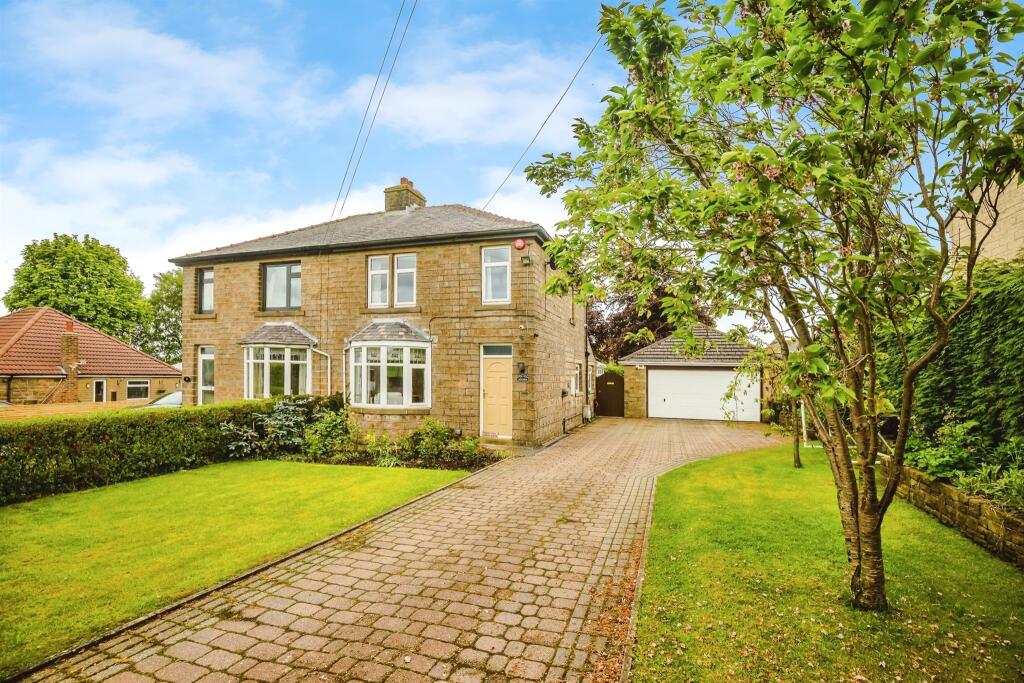 3 bedroom semidetached house for sale in Scholes Moor Road, Scholes