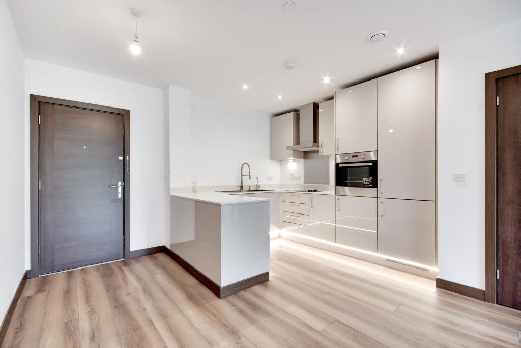 Main image of property: London Road, Brentwood