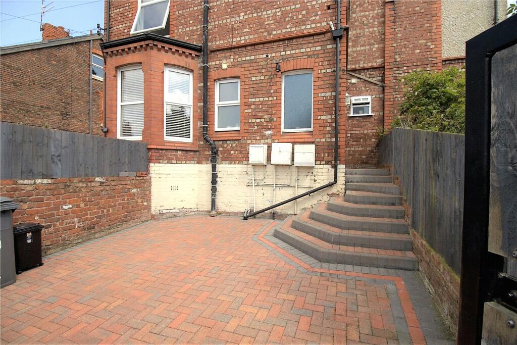 3 bedroom apartment for sale in Greenbank Road, Birkenhead, Wirral, CH42