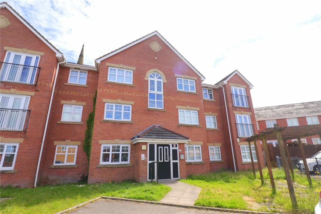 2 bedroom apartment for sale in Tapestry Gardens, Birkenhead, Wirral, CH41