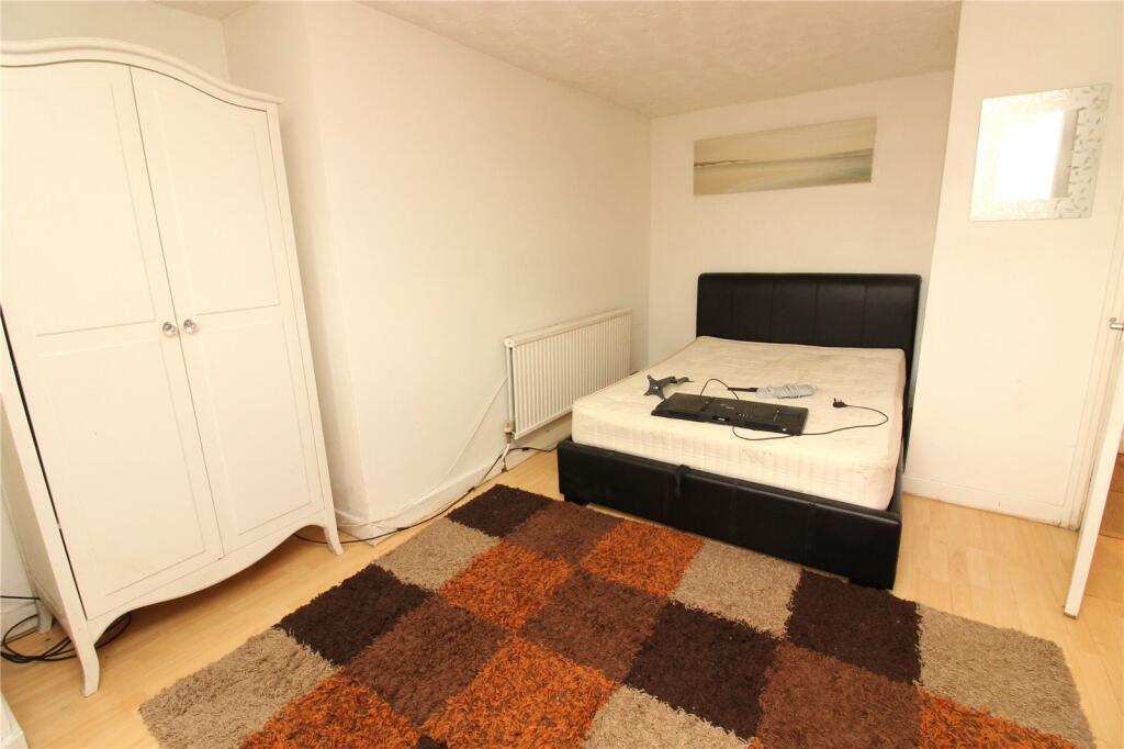 Additional property image - Bedford Road, Birkenhead, Merseyside, CH42