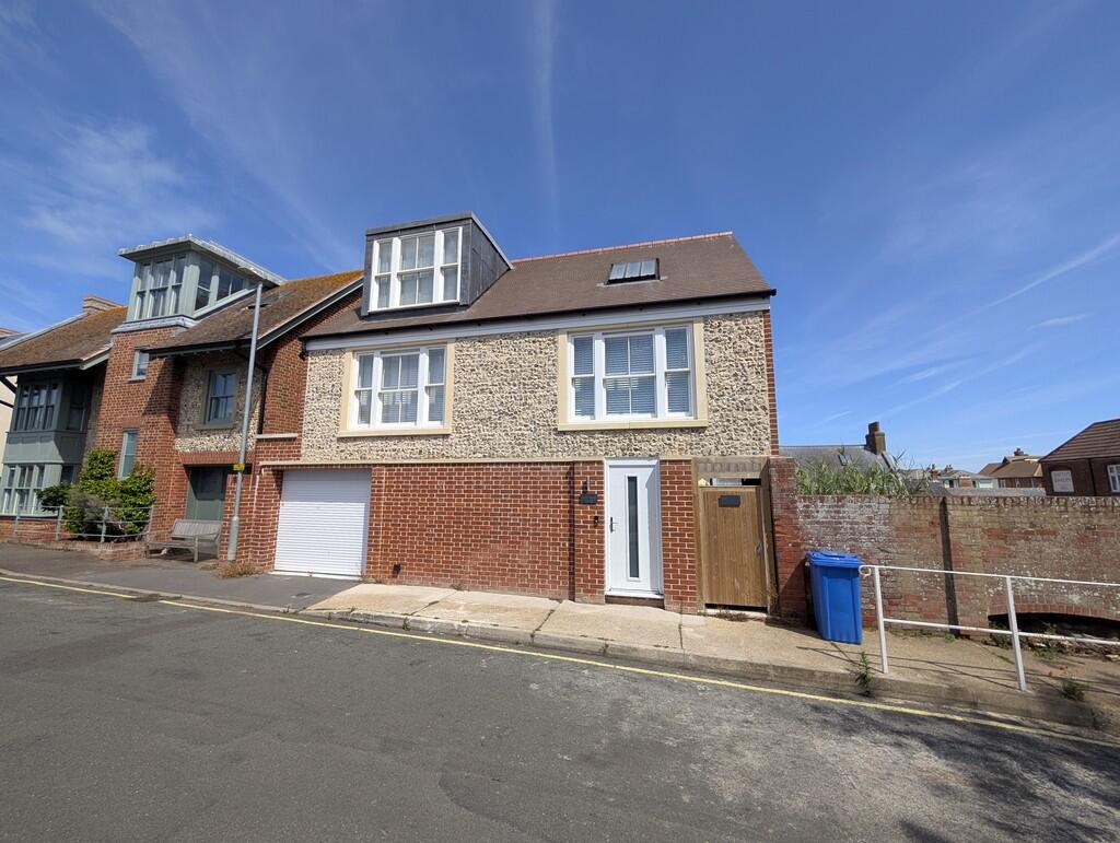 Main image of property: Bank House, The Terrace