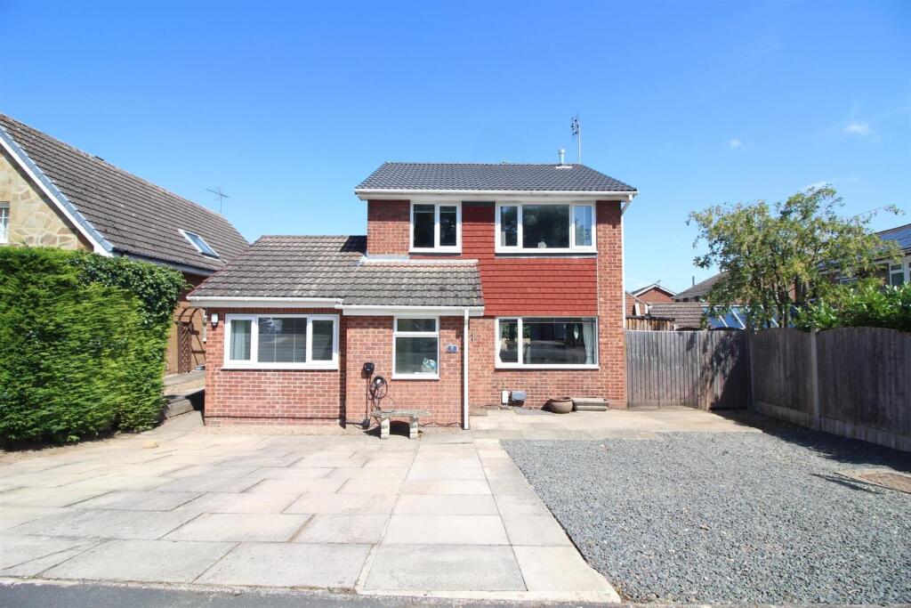 Main image of property: Eversley Garth Crescent, Sherburn In Elmet, Leeds