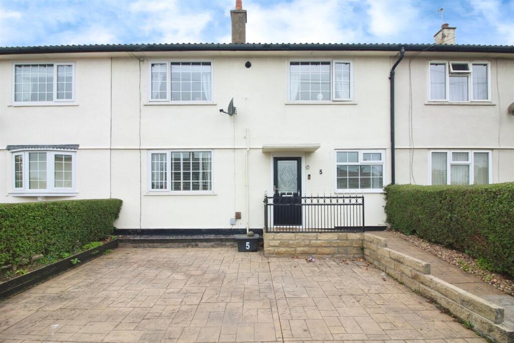 4 bedroom terraced house