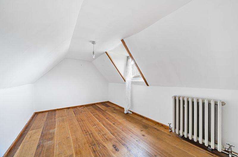Additional property image - Brimstone Hill, Meopham