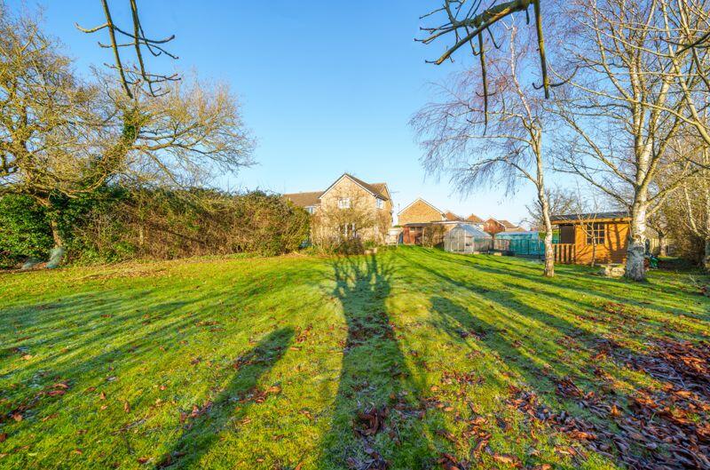 4 bedroom detached house for sale in Slaney Road, Staplehurst, TN12