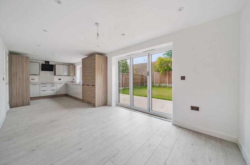 3 bedroom semidetached house for sale in Hartley Road, Cranbrook, TN17