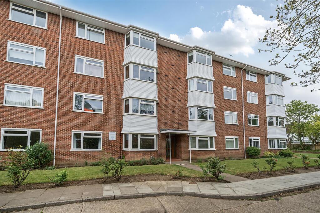 Main image of property: Portsmouth Road, Surbiton