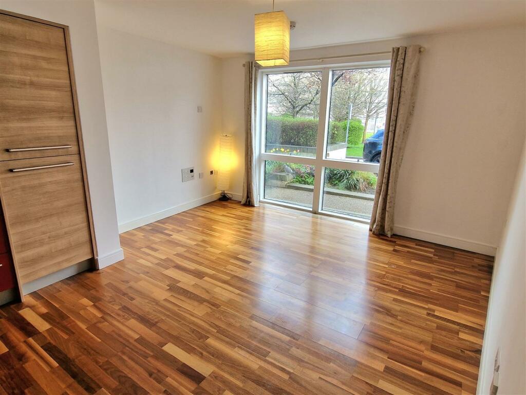 Additional property image - Hemisphere, 4 Edgbaston Crescent, Edgbaston