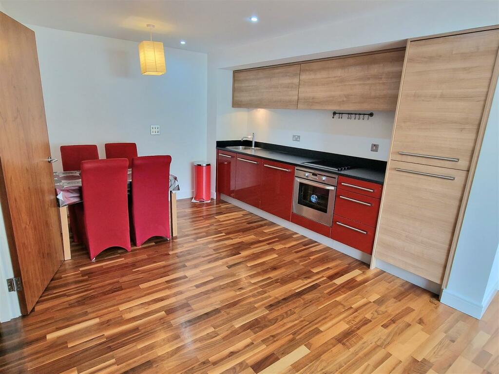 Additional property image - Hemisphere, 4 Edgbaston Crescent, Edgbaston