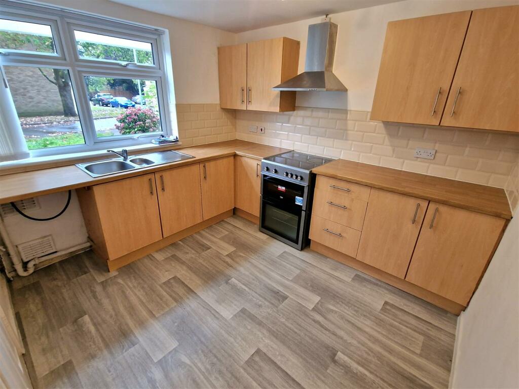 Additional property image - Malt Close, Harborne, Birmingham