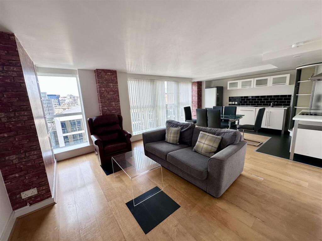 Main image of property: Queens College Chambers, 38 Paradise Street, Birmingham