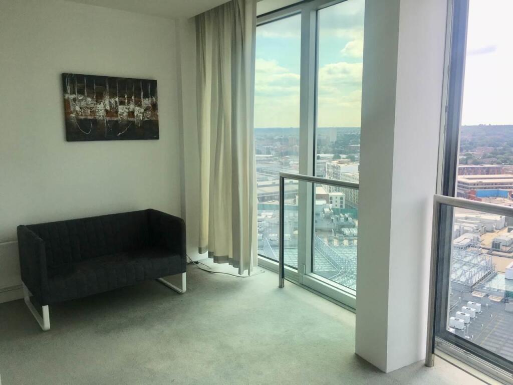 Main image of property: The Rotunda, 150 New Street, Birmingham