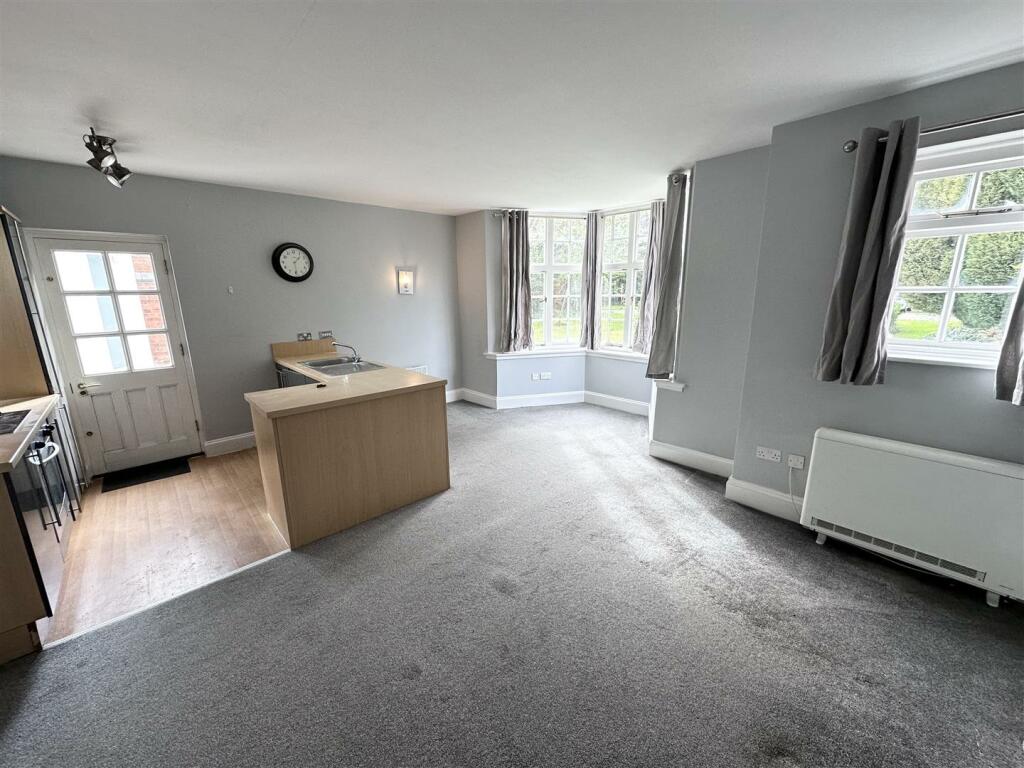 2 bedroom apartment for rent in 84 Hagley Road, Edgbaston, Birmingham, B16