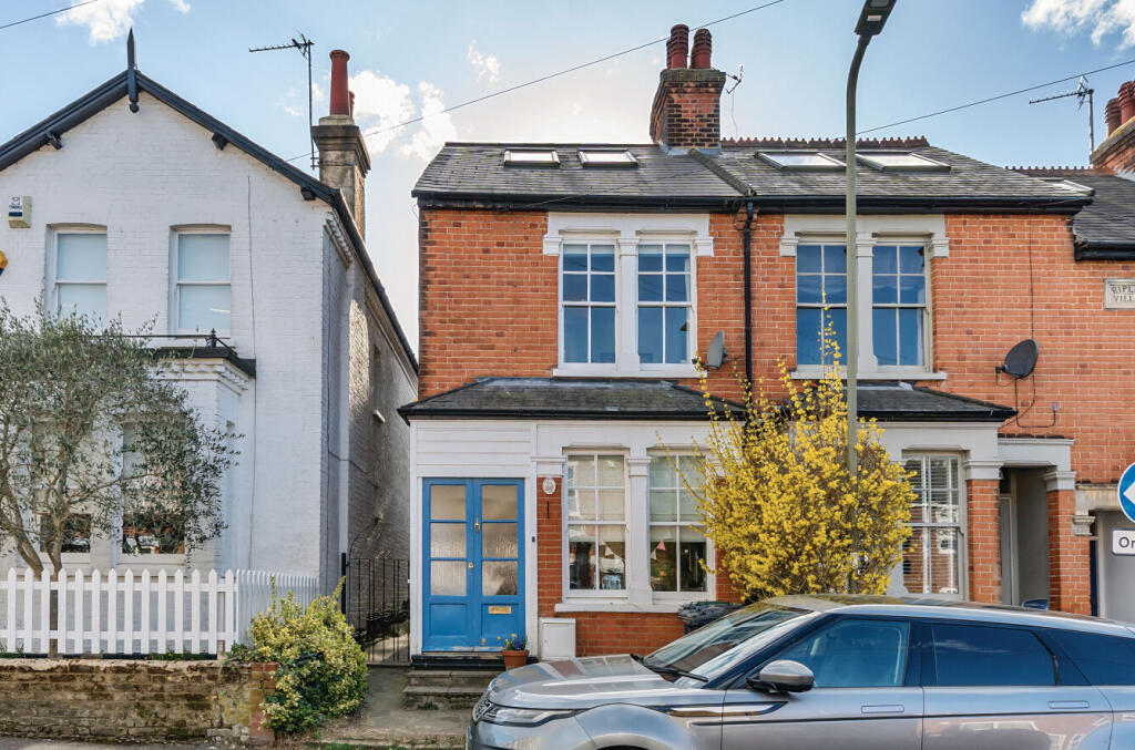 Main image of property: Sebright Road, Barnet, EN5