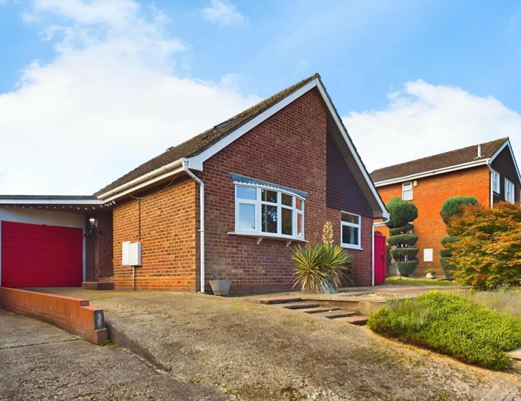 Main image of property: Forge Close, Bursledon, Southampton, SO31