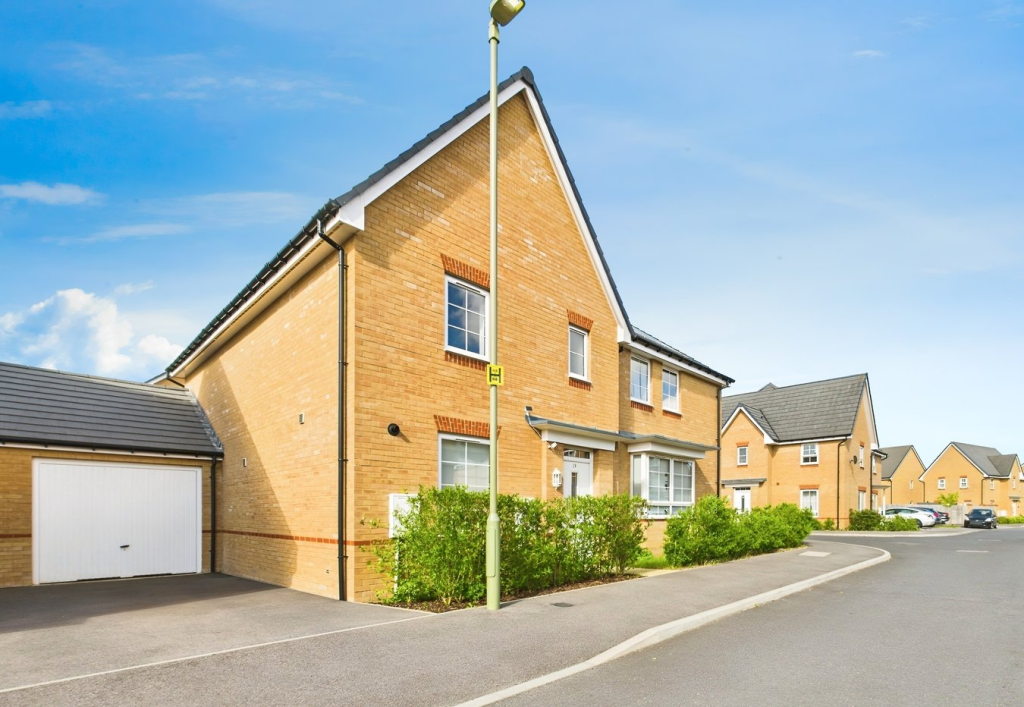 Main image of property: Rosier Close, Bursledon, Southampton, SO31