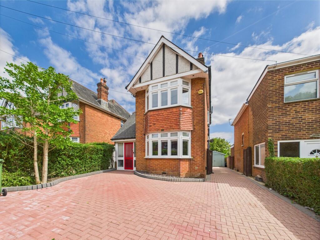 Main image of property: Middle Road, Southampton, SO19