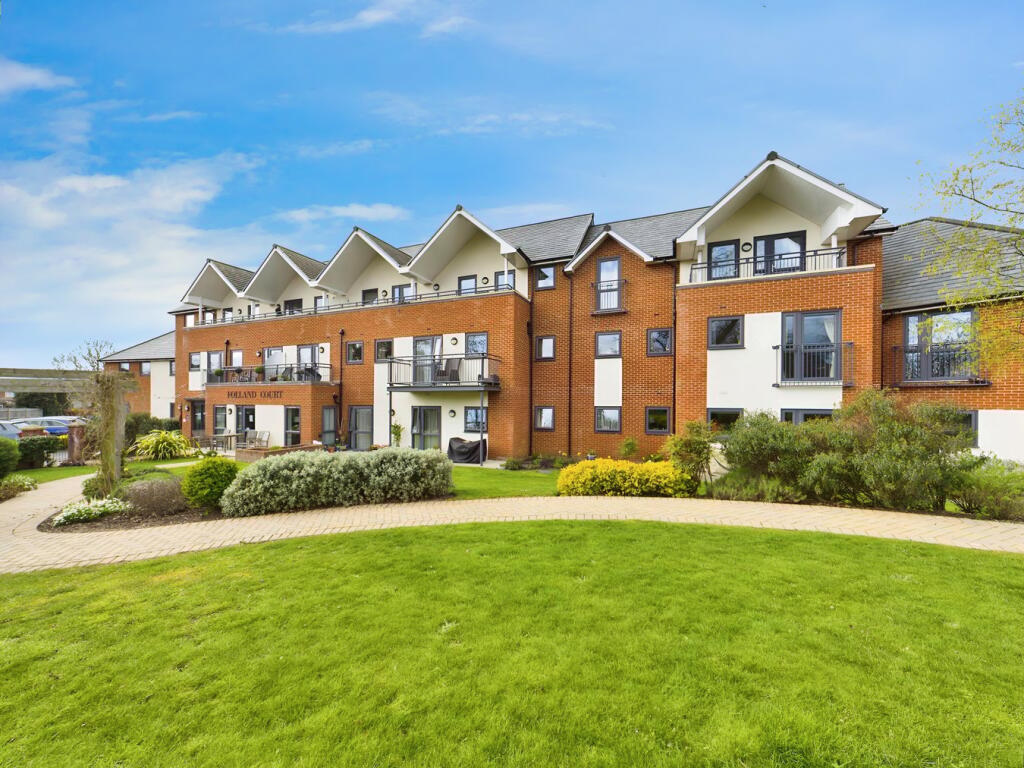 Main image of property: Hamble Lane , Hamble, Southampton , SO31