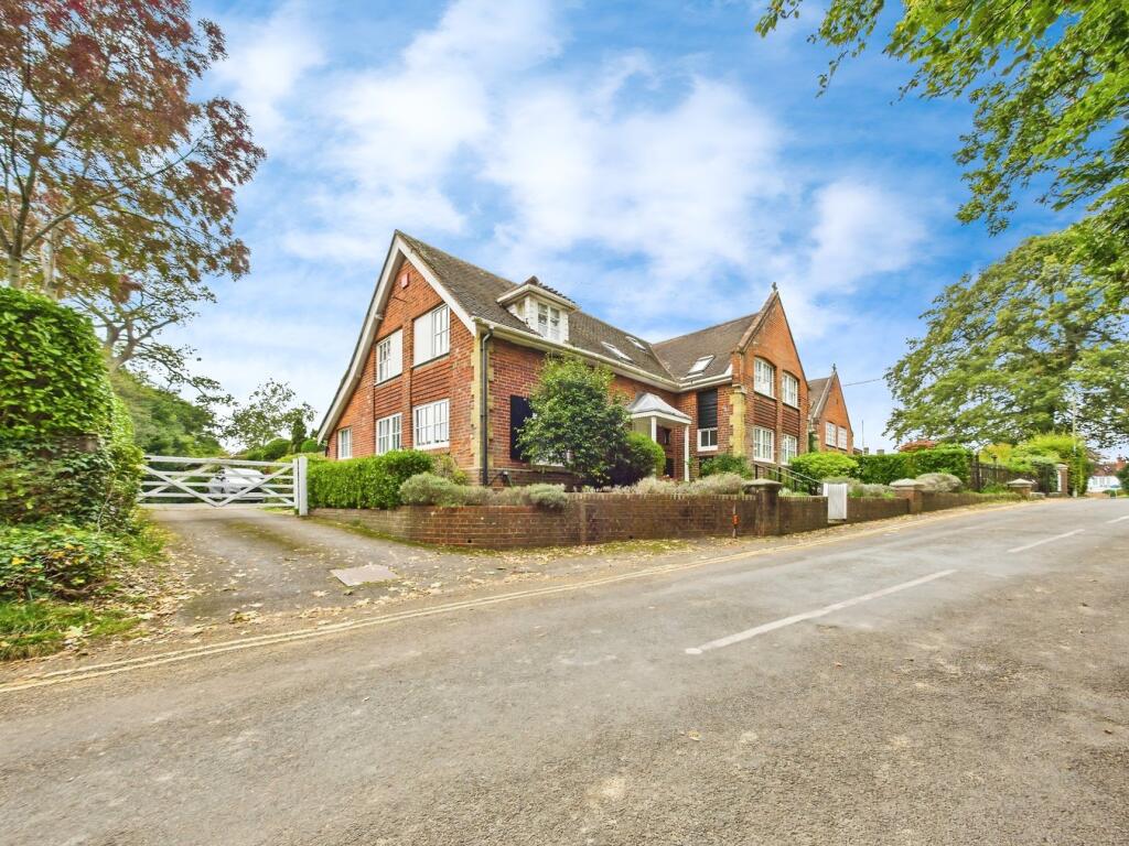 Main image of property: School Lane, Hamble, Southampton, SO31