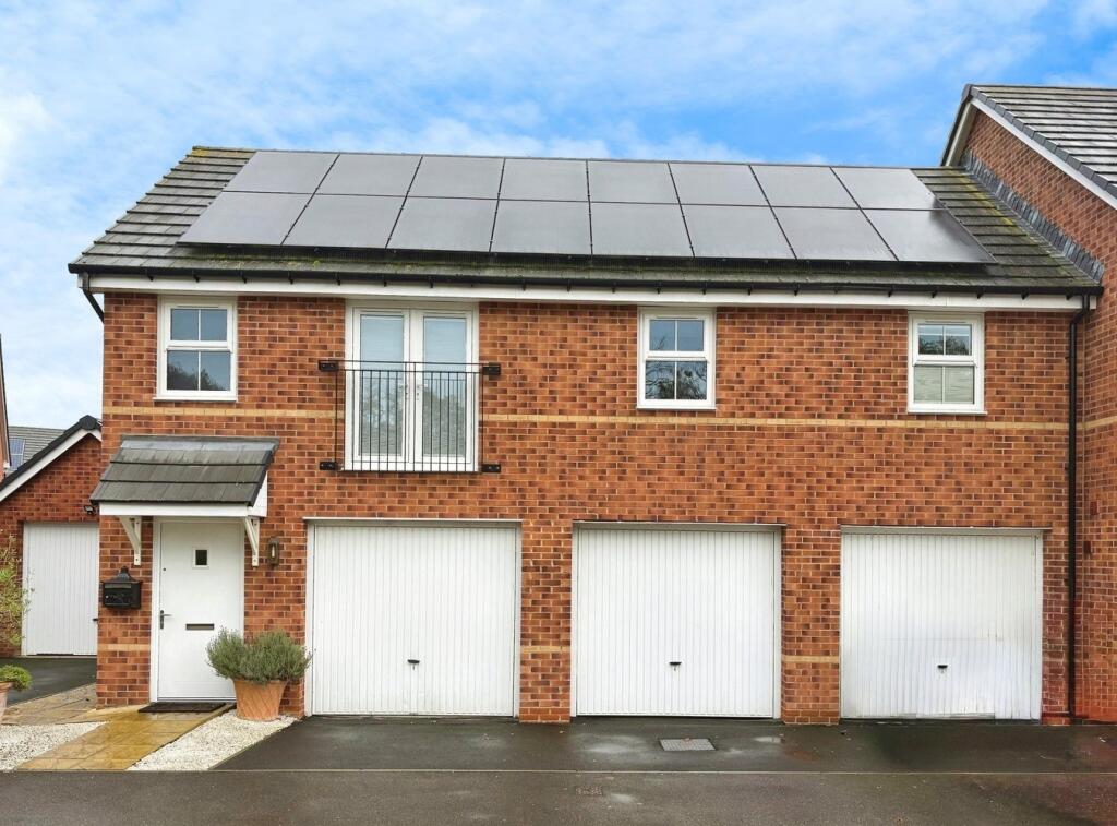 Main image of property: Renoldson Drive, Bursledon, Southampton, SO31