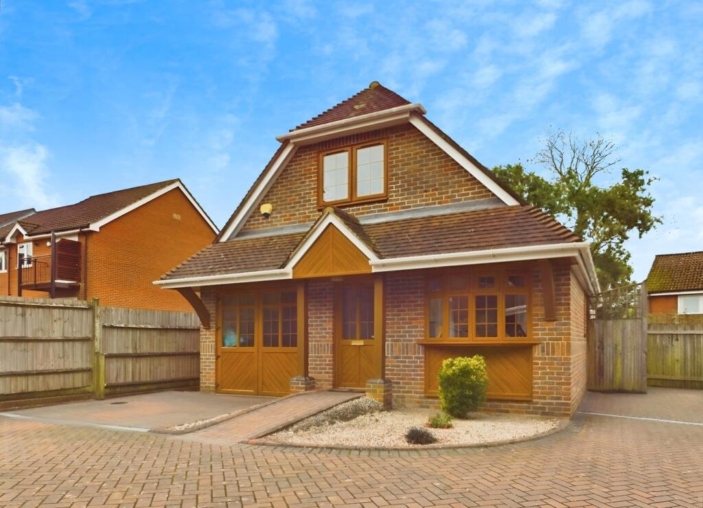 Main image of property: Providence Hill, Bursledon, Southampton, SO31