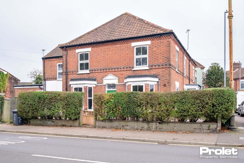 Main image of property: Aylsham Road, Norwich, NR3 2HZ