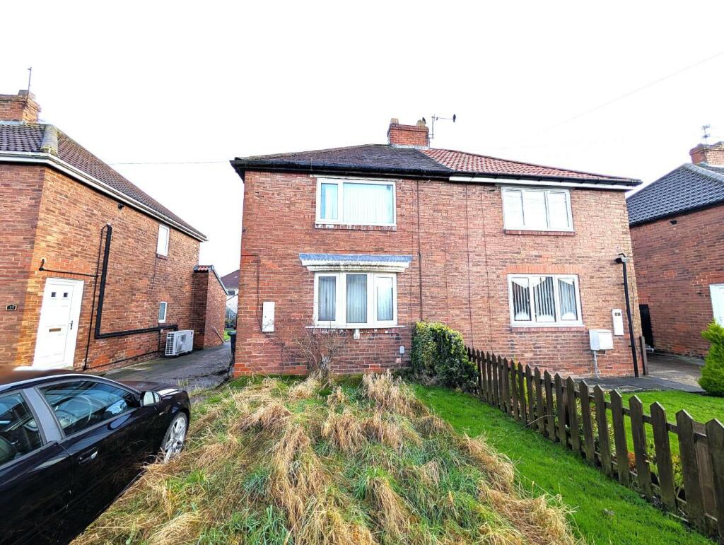 2 bedroom semi-detached house