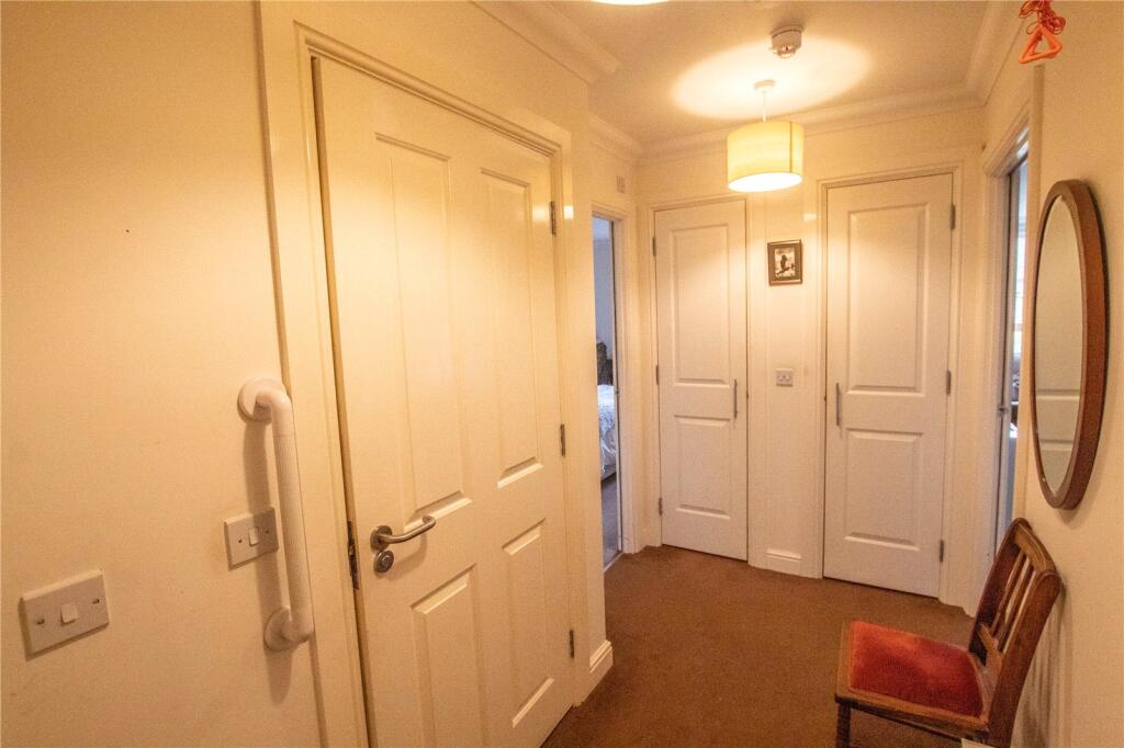 Additional property image - Wellbrook Way, Girton, Cambridge, Cambridgeshire, CB3