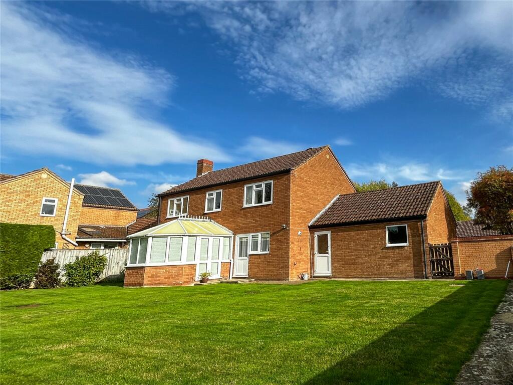 Additional property image - Lone Tree Avenue, Impington, Cambridge, Cambridgeshire, CB24