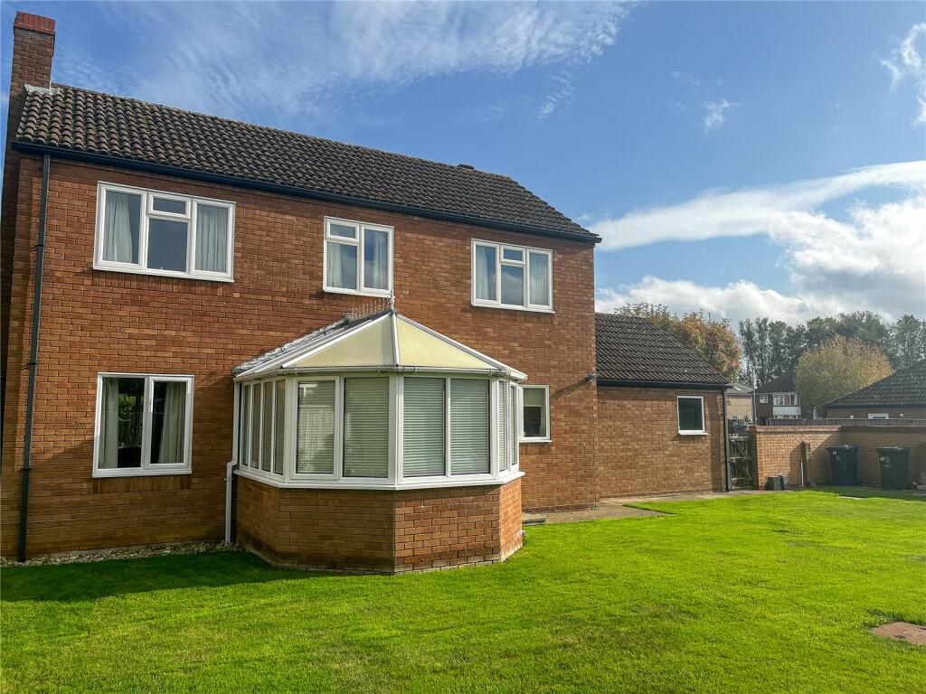 Additional property image - Lone Tree Avenue, Impington, Cambridge, Cambridgeshire, CB24
