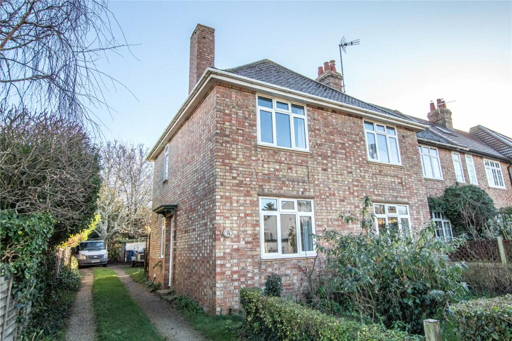 Main image of property: High Street, Girton, Cambridge, Cambridgeshire, CB3