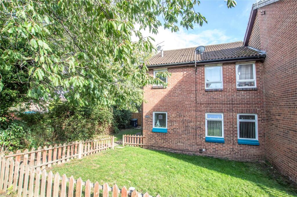 Main image of property: Little Meadow, Bar Hill, Cambridge, Cambridgeshire, CB23