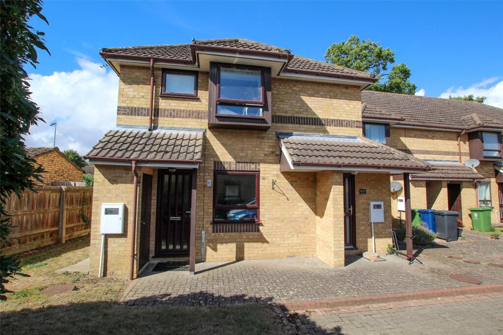 Main image of property: Loves Close, Histon, Cambridge, Cambridgeshire, CB24