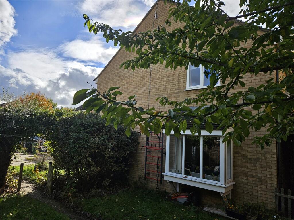 Main image of property: The Sycamores, Milton, Cambridge, Cambridgeshire, CB24