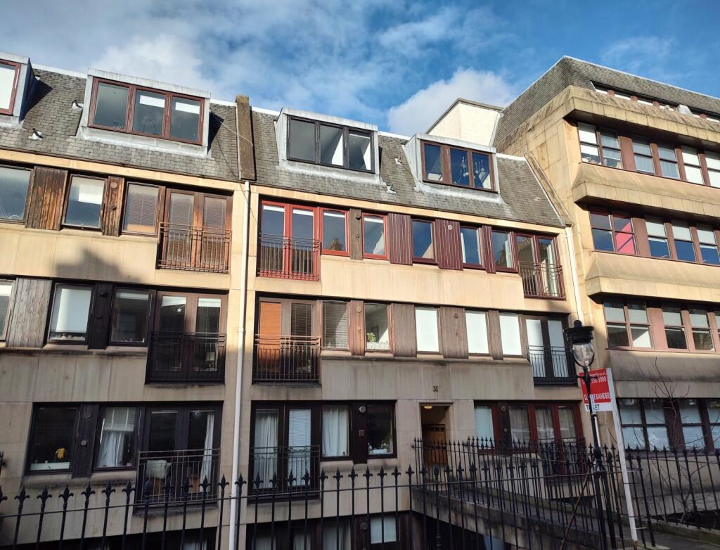 2 bedroom flat for rent in Fettes Row, Edinburgh, Midlothian, EH3