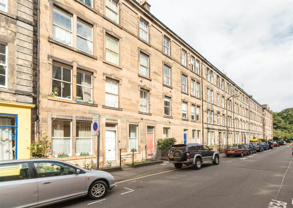 2 bedroom flat for rent in Valleyfield Street, Edinburgh, EH3
