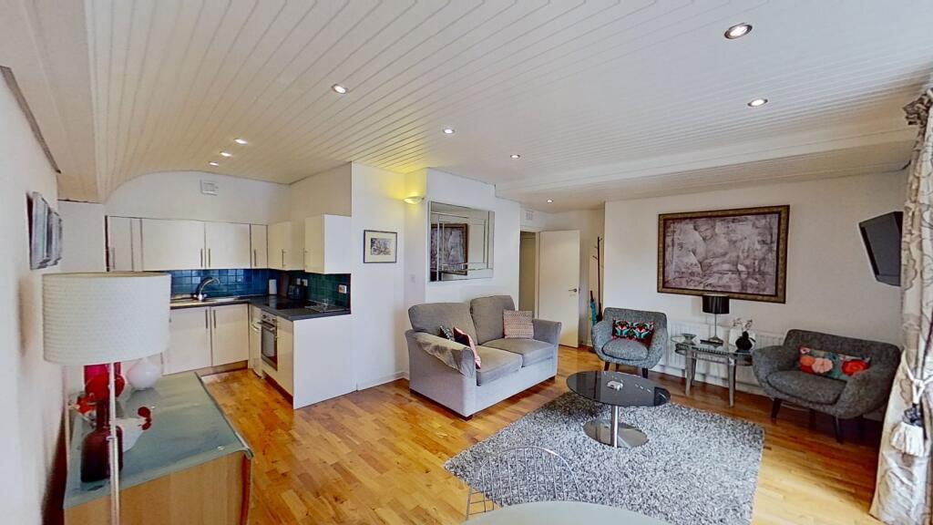 Main image of property: Rose Street, Edinburgh, EH2