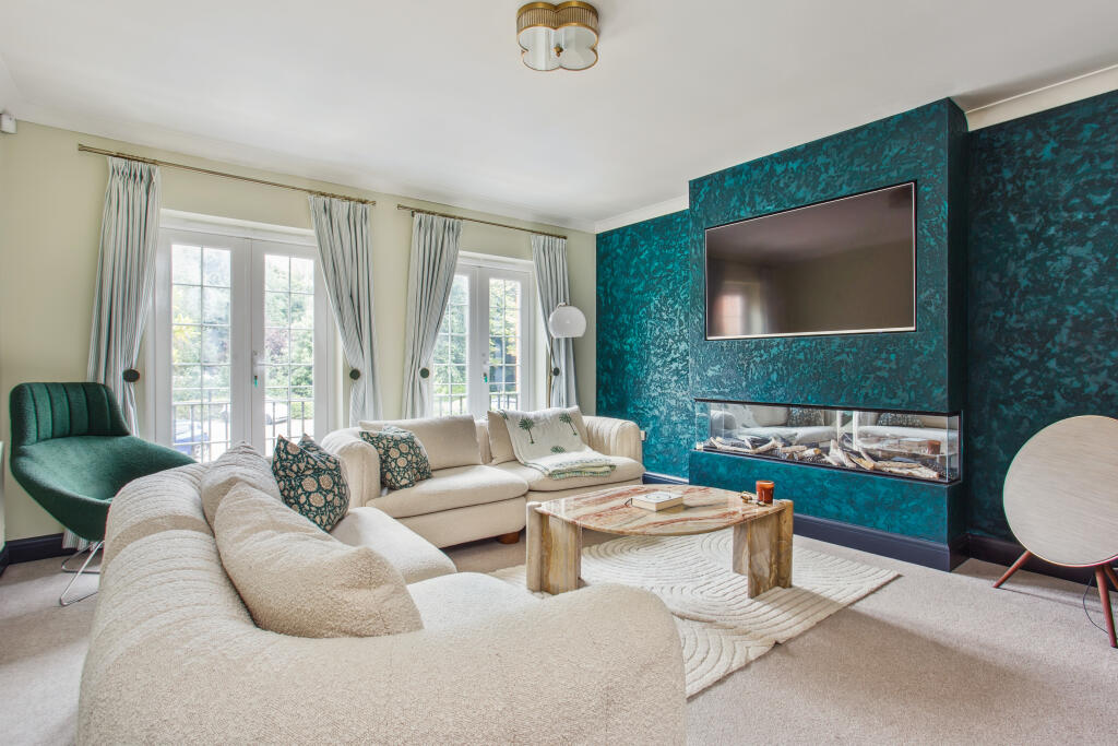 Additional property image - Boyes Crescent, Napsbury Park, AL2