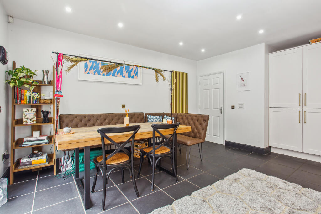 Additional property image - Boyes Crescent, Napsbury Park, AL2