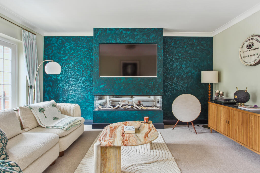 Additional property image - Boyes Crescent, Napsbury Park, AL2