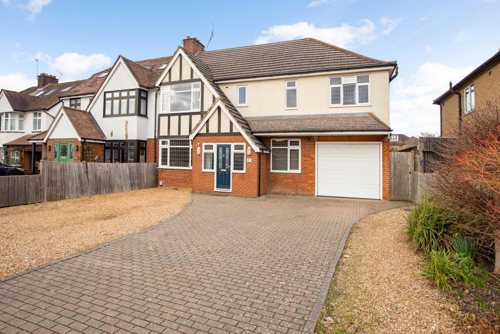 Main image of property: Hatfield Road, St. Albans, AL4