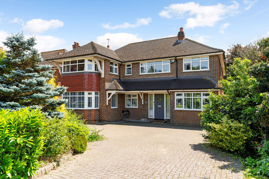 Main image of property: Faircross Way, St. Albans, AL1