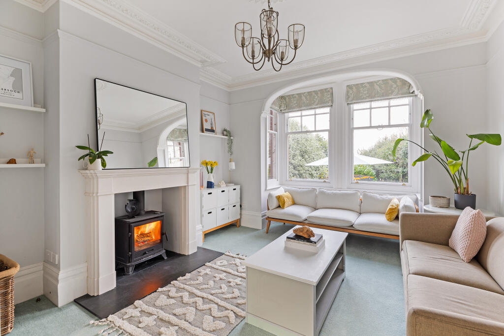 Additional property image - King Henrys Road, Lewes, BN7